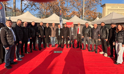 MHP Eskişehir, Dost Dernekler Federasyonu Standını ziyaret etti