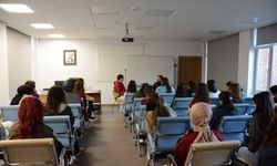 Anadolu Üniversitesi'nde “Otizm Perspektifinden Dil ve Konuşma Terapisi” söyleşisi düzenlendi