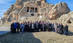 Muharip Gaziler Frig Vadileri'ni gezdi