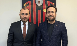 AK Parti Tepebaşı İlçe Başkanı Serhat Tunç, Emre Aydın'la bir araya geldi