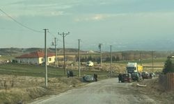 Eskişehir Mihalgazi yolunda kaza: Otomobil takla attı