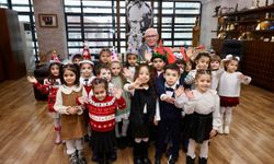 Miniklerden Başkan Kurt'a yeni yıl ziyareti