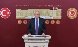 CHP'li Çakırözer: "Eskişehir yılı, yatırım programında hüsran yılı oldu"