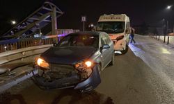 Eskişehir'de ıslak zemin kaza getirdi: Kontrolden çıkan otomobil karşı şeride geçti