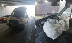 Eskişehir’de hasta taşıyan ambulans kazaya karıştı! 3 sağlık çalışanı yaralandı