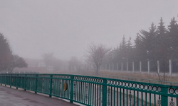 Eskişehir'de sis şehri kapladı