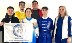 Eskişehir'i temsil ettiler: Wushu Kung Fu Geleneksel Taolu Şampiyonası'nda 9 madalya kazandılar