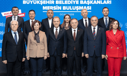 Başkan Ünlüce, Mersin'de CHP’li belediye başkanlarıyla bir araya geldi