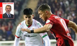 Şimşekler ilk yarı 1 gol buldu