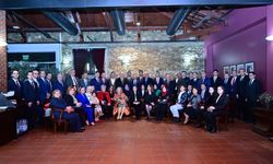 Vali Aksoy 10 Ocak İdareciler Günü yemeği düzenledi