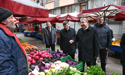 Vali Yılmaz pazar esnafı ve vatandaşla bir araya geldi