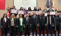 Eskişehir’de yılın ilk yemin etme cübbe giyme ve ruhsat töreni gerçekleştirildi