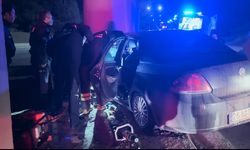 Eskişehir'de kontrolden çıkan kolona saplandı: 1'i ağır 2 yaralı