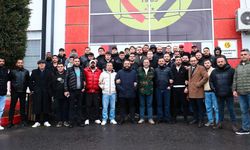 Eskişehirspor Taraftarlar Birliği, yönetim ve futbolcuları ziyaret etti