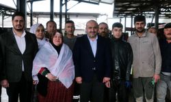 Albayrak: "Böyle had bilmezlere millet olarak en sert tepkiyi vermeliyiz"