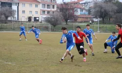 Eskişehir'de Okul Sporları tam gaz devam ediyor: Ragbi ve futsal'da kıyasıya rekabet