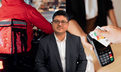 Kadın mühendisler kasiyer, erkek mühendisler kurye!