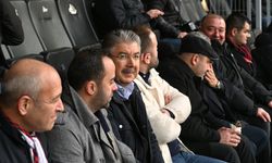 Vali Yılmaz: “Eskişehirspor’umuzu yürükten kutluyorum”