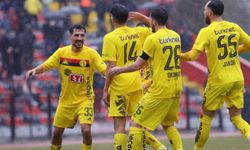 Şimşekler Uşak’ta gol oldu yağdı