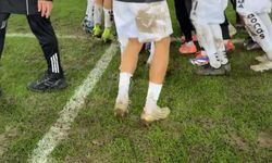 Eskişehirspor taraftarlarından, saha zemini isyanı!