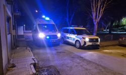Eskişehir'de alkollü genç kendine zarar verdi, yetmedi ekiplere zorluk çıkardı
