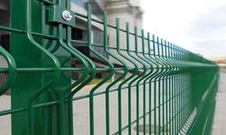 Bahçesinde çit kullananları şaşırtan karar: O bölgede yasaklandı