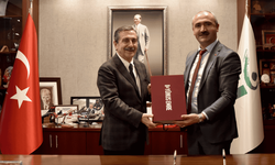 Çorum'dan Ataç'a: "Büyükerşen’in yerine geçmek için çabalamış biri olduğu halde bana çakma CHP’li yakıştırması yaptı"