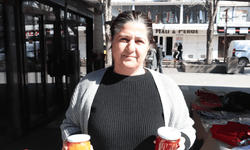 Depremde çok sayıda akrabasını kaybetti: 54 yaşındaki kadın Eskişehir'de çocukları için hayata tutundu