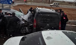 Eskişehir-Ankara yolunda kaza: Maddi hasar meydana geldi