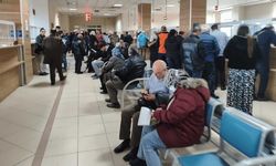 Eskişehirliler Vergi Dairesi'ne akın etti