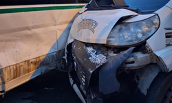 Eskişehir'de iki servis aracı çarpıştı: Yaralılar var!