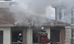 Eskişehir'de yangın: Apartman dairesini dumanlar sardı
