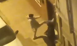 Eskişehir'de yine aynı sokak yine olay: Alkollü şahıs ortalığı karıştırdı