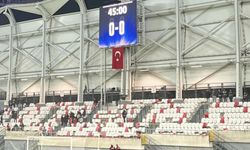 Eskişehirspor taraftarı stadı terk etti