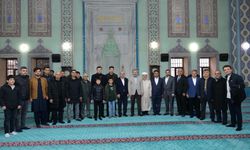 Gürhan Albayrak, Reşadiye Camii'nde hemşehrileriyle bayramlaştı