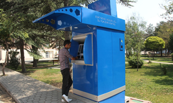 Eskişehir'de mahalle sakinleri isyan etti: "Gece yarısı su bitiyor"