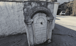 Eskişehir'de 116 yıllık tarihi çeşme kurtarılmayı bekliyor