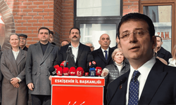 Yalaz İmamoğlu'nun mektubunu okudu: "Gösterdiğiniz dirayet 12 metrekarelik hücremde bana yaşama sevinci veriyor"