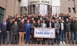 Büyükşehir Belediyesi, amatör spor kulüplerine 7 milyon TL'den fazla nakdi destek sağladı