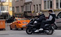 Eskişehir'de 1 motosiklete 3 kişi bindiler