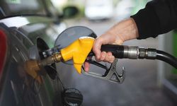 Benzine zam üstüne zam: Eskişehir'de tabelalar yine değişiyor