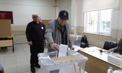 Eskişehir'de çifte vatandaşlar sandığa gitti