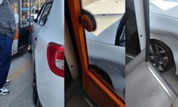 Eskişehir'de otomobil ve tramvay çarpıştı