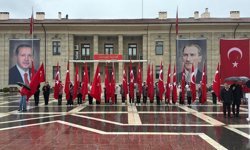 Eskişehir’de 23 Nisan coşkusu: Öğrencilerden anlamlı tören