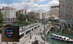 Eskişehir'de vatandaşlar sağlıklarından endişeli: "Yatak odamıza kadar duman soluyoruz"