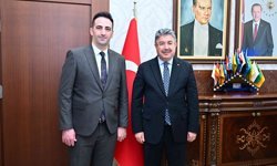 Basın İlan Kurumu Bursa Bölge Müdürü Eren'den Vali Yılmaz'a ziyaret