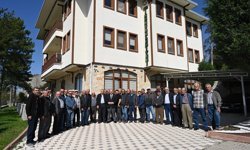 İnönü'de hizmetler karşılık buldu: Mahalle sakinlerinden Hamamcı'ya teşekkür