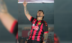 Ünlü rapçi Jeff Redd Eskişehir'i unutmadı!