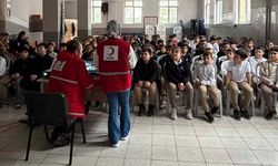 Suzan Gürcanlı Ortaokulu’nda afet bilinci ve iklim değişikliği konulu seminer düzenlendi