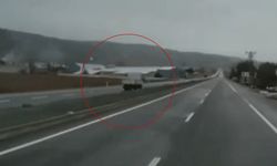 Eskişehir'de ters yönde ilerleyen kamyonet kazaya davetiye çıkardı